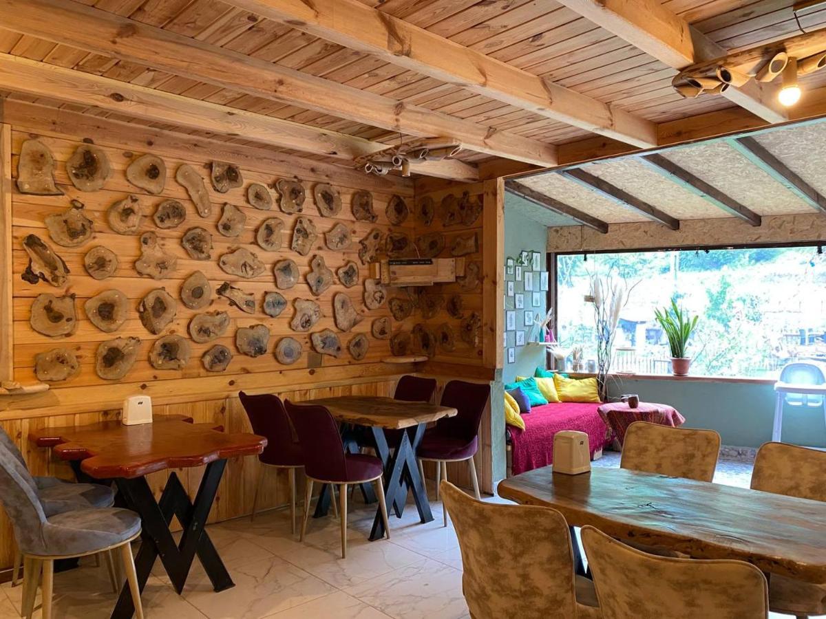 Afara Bungalows Otel & Cafe รีเซ ภายนอก รูปภาพ